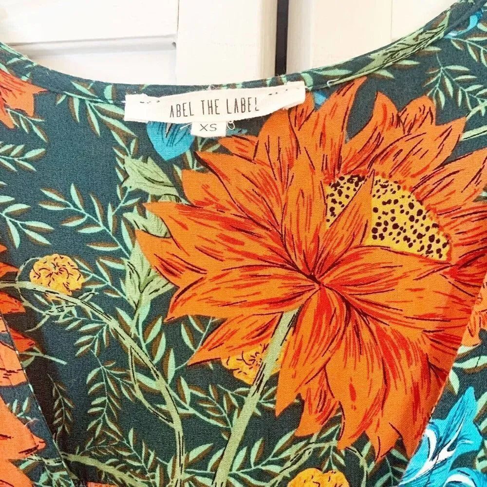 Abel the Label Fantasy Floral Tiered Cottage Core Dress Size XS Vacation Travel - Picture 6 of 9